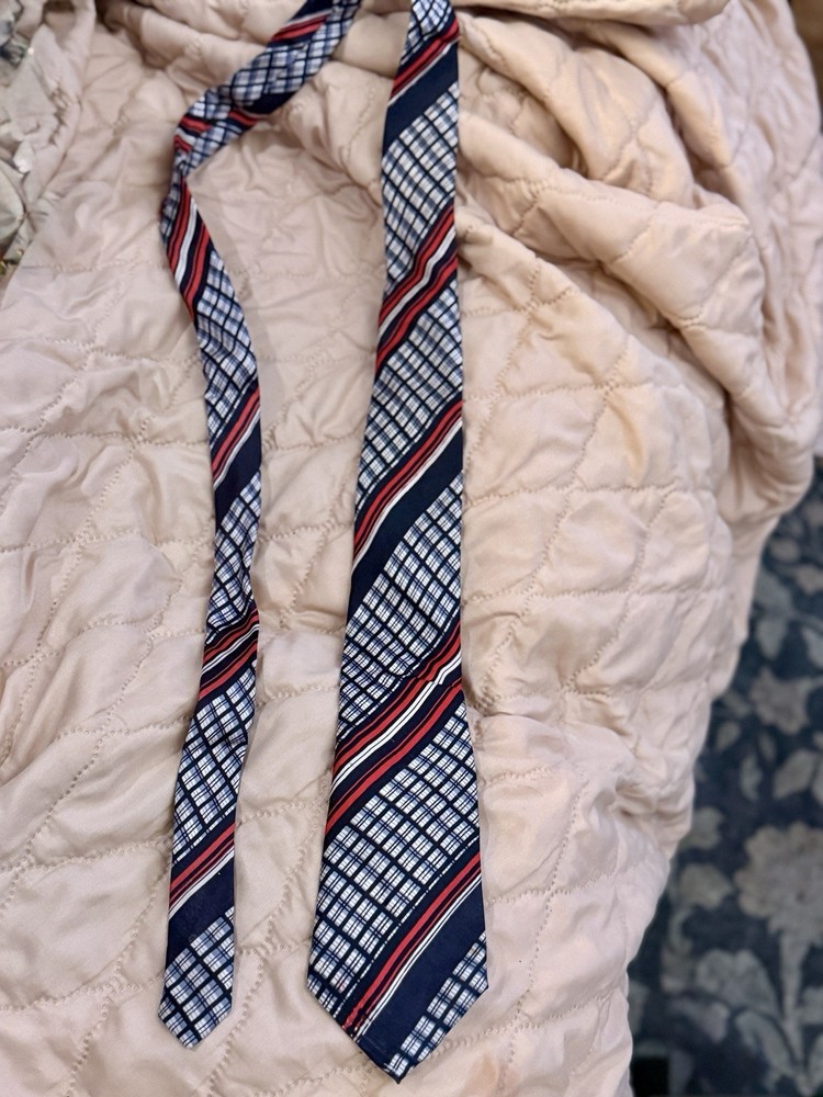 Wanxiang Men's Silk Woven Tie Plaid & Checks Blue Red White One Size