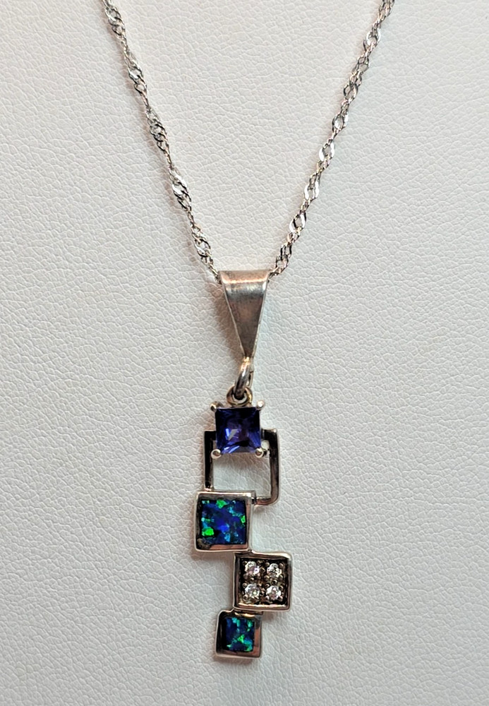STUNNING Vintage .925 Sterling Silver Pendant with Multicolor Stone & 20