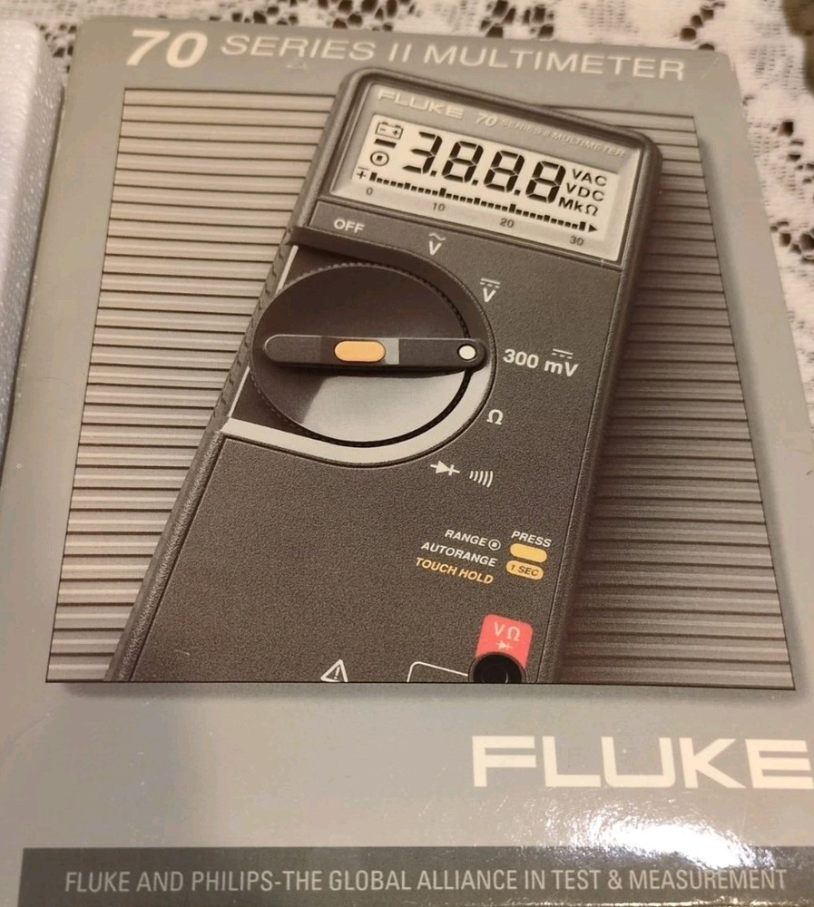 Fluke 70 Series III Multimeter Calibrated