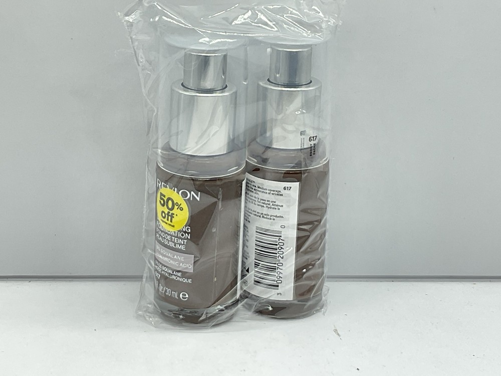 Revlon Illuminance Skin-Caring Foundation with Hyaluronic Acid 2 Pack Shade 617 Ebony-image