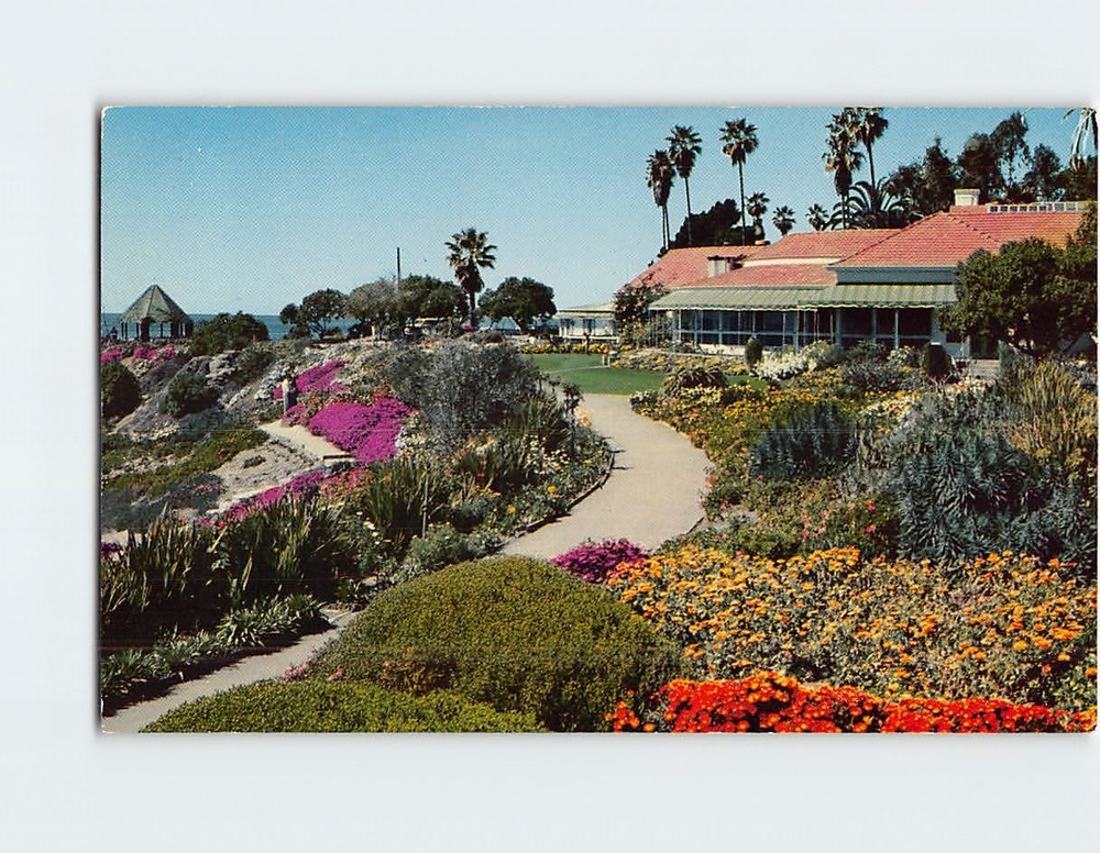 Postcard Victor Hugo Inn Laguna Beach California USA