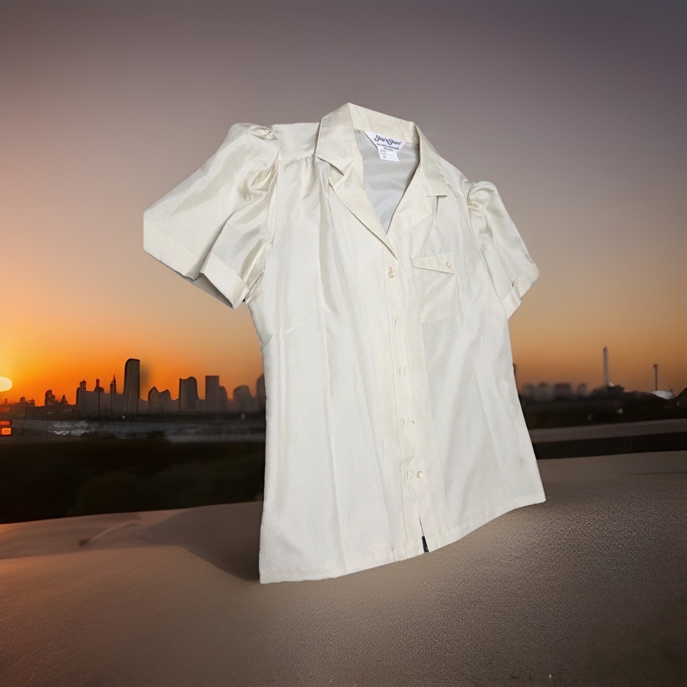 VTG Ship 'n Shore Silken Wonder Blouse 70s Cream Button Up Short Sleeve Sz 10
