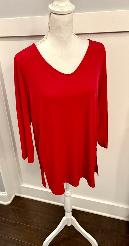 Susan Graver Women's Tunic Top Long Sleeve V-Neck Size M Red