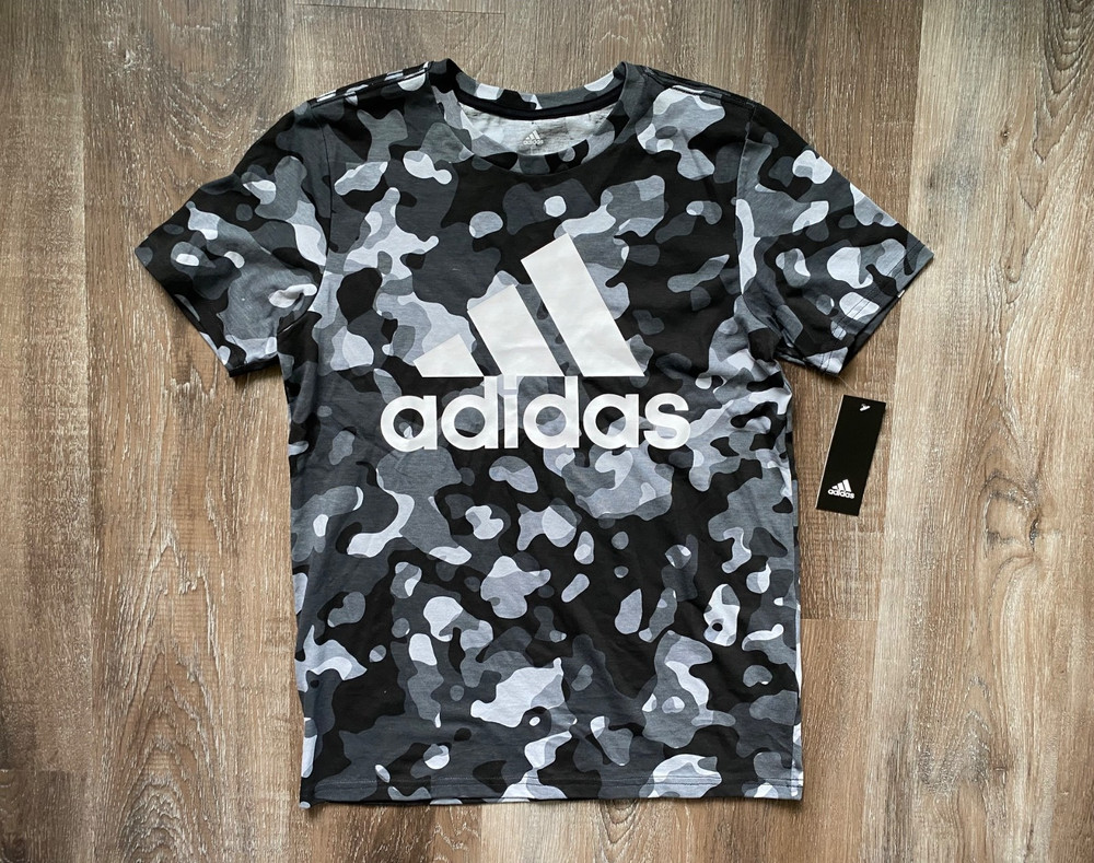 ADIDAS nwt Boys Core Black Camo Print Tee Shirt~Boy's size LARGE~14/16~s/s~NEW