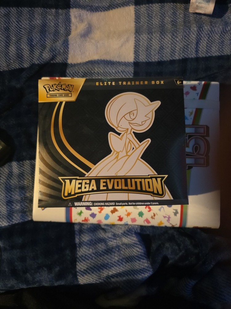 Mega Evolution Elite Trainer Box Mega Gardevoir New Sealed