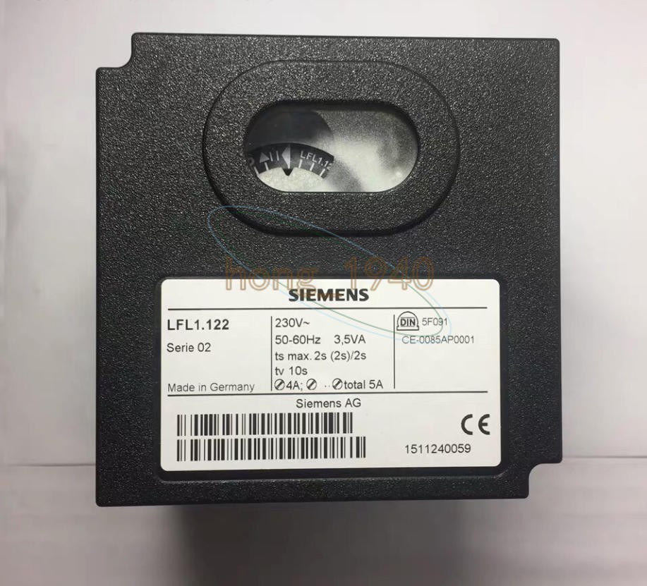 ONE New Siemens LFL1.122  Burner Controller