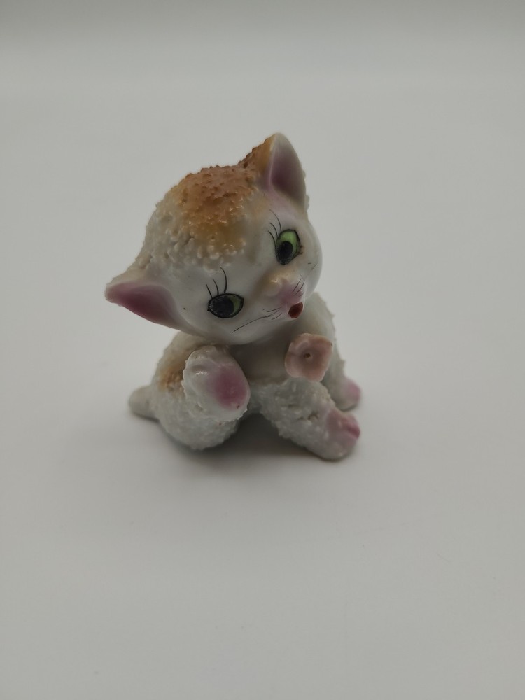 Vintage Japanese Porcelain Cat Figurine
