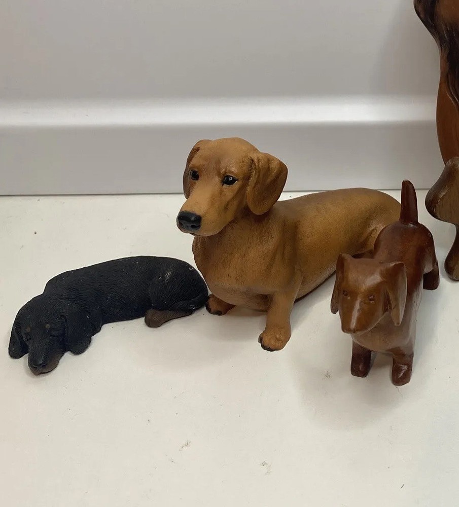 Lot Of DACHSHUND figurines (4) Collection, switch cover sold