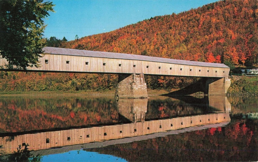 Cornish-Windsor Covered Bridge - Vermont New Hampshire VT NH - Postcard