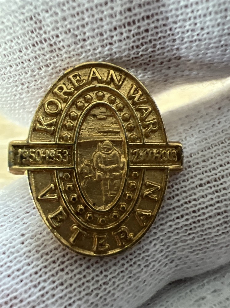 Korean War Veteran 50 Year Commemorative Lapel Hat Pin 2000-2003 Made in USA