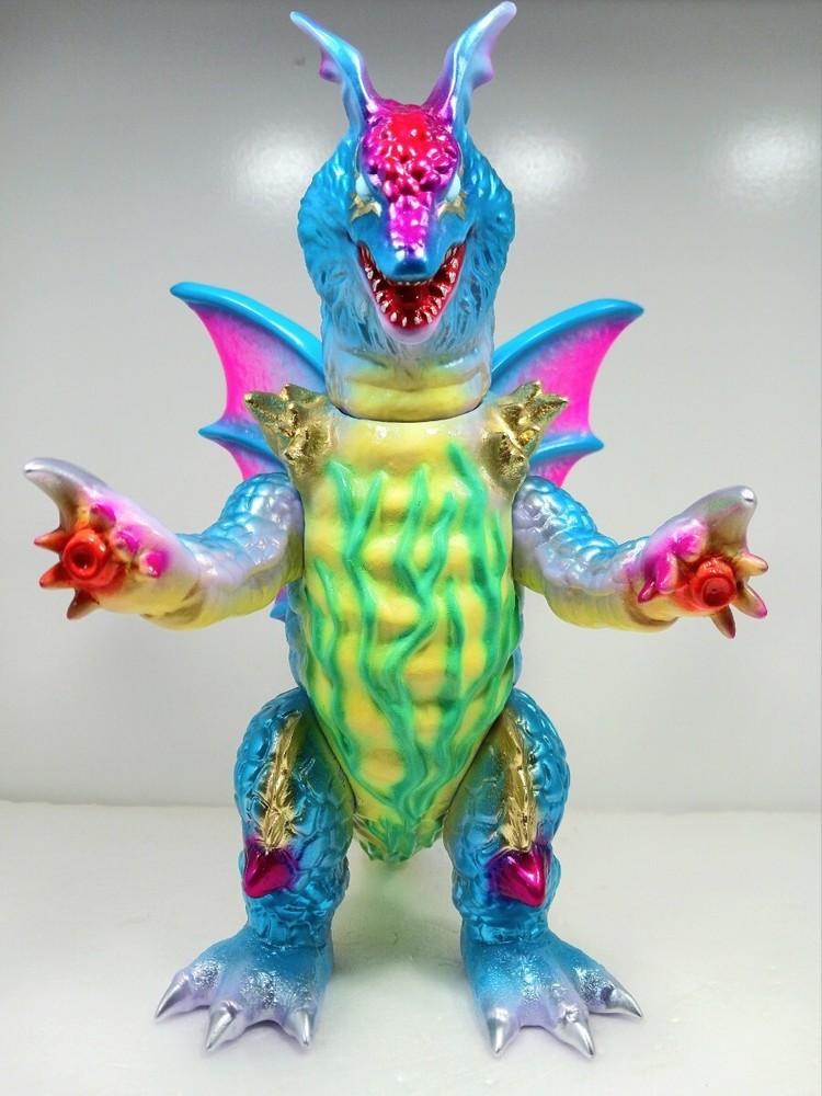 Dream Rocket Synthetic Monster Cumaras Soft Vinyl Figure 23cm From Japan