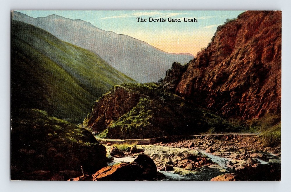 Vintage Devil's Gate Utah Lithograph Postcard Souvenir Novelty Co.