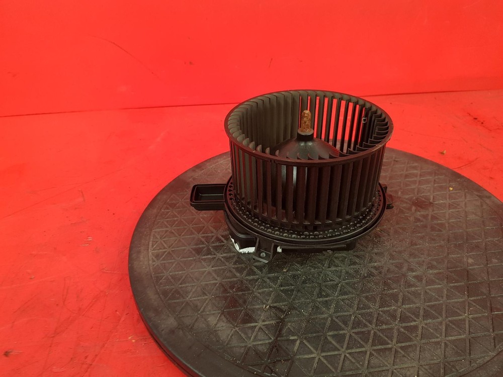 BMW X5 G05 HEATER BLOWER MOTOR 2019 3.0L DIESEL
