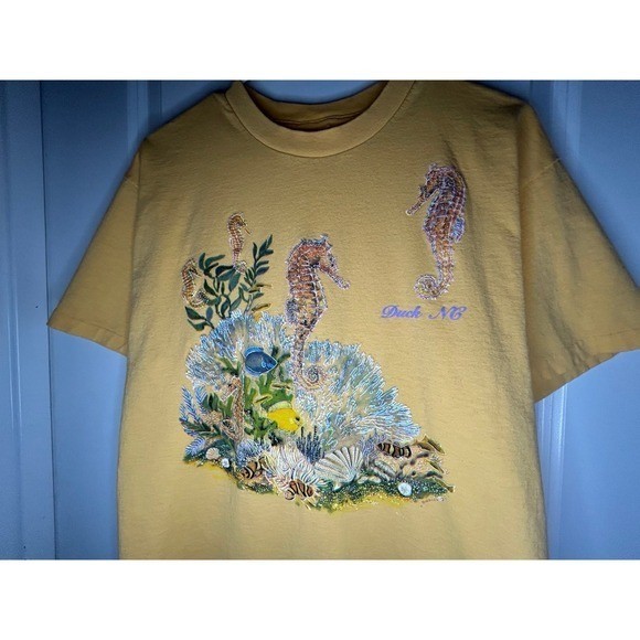 Vintage 90's Single Stitch Textured Sea Horse Coral Reef North Carolina T-Shirt