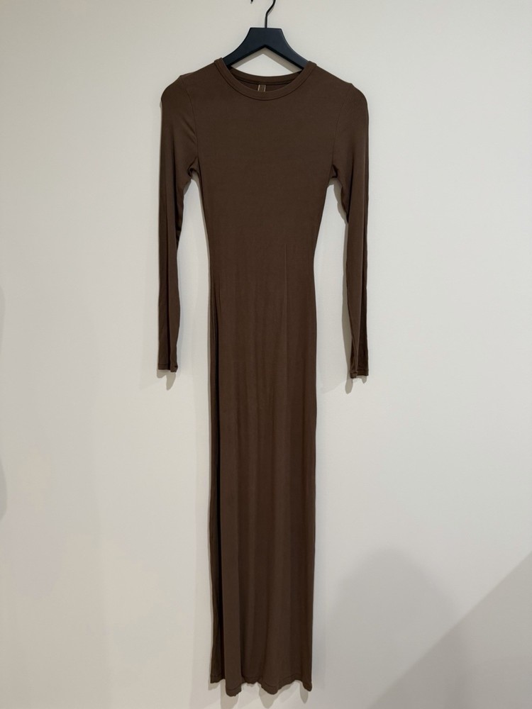 Skims Fits Everybody Long Sleeve Crewneck Dress Medium Chocolate Brown Maxi