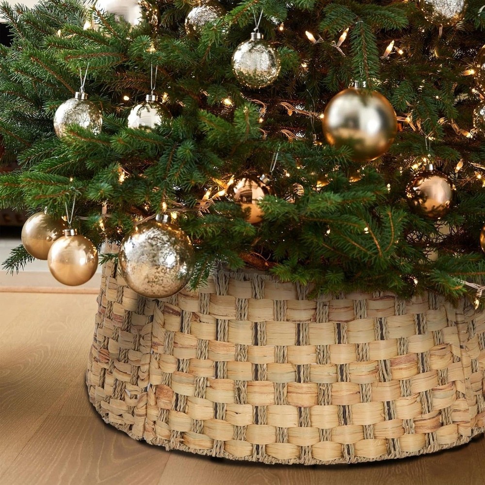 Handmade Water Hyacinth & Grasscloth Christmas Tree Collar 23.5 Inch Diameter