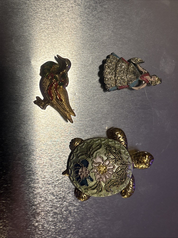 Lot Of 3 Vintage, Ornate Brooches Or Lapel Pins