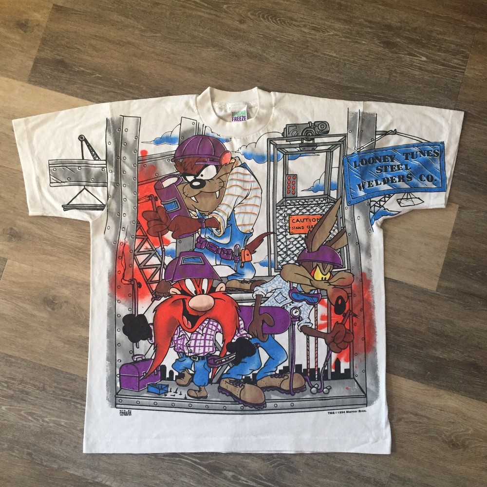 Vintage 1994 Looney Tunes Streetwear Shirt Nerves Of Steel NWOT Rare Retro