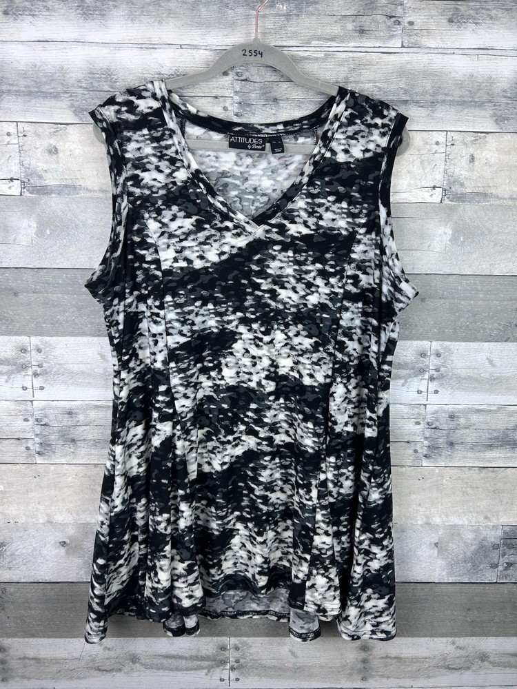 Attitudes By Renee XL Sleeveless Blouse With Pockets