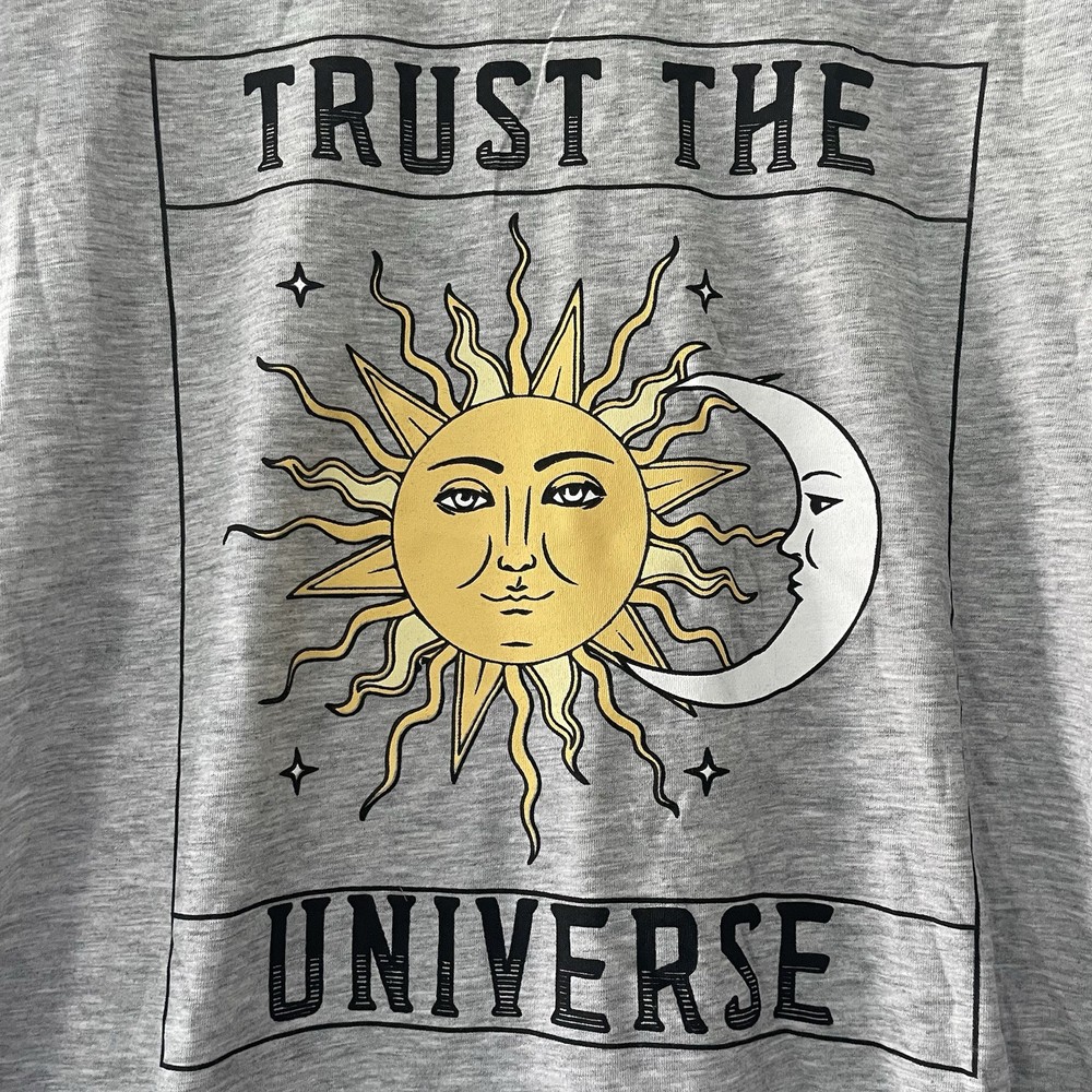 Y2K!Freeze Women Size Large Trust the Universe Celestial Sun Moon Gray Shirt Top