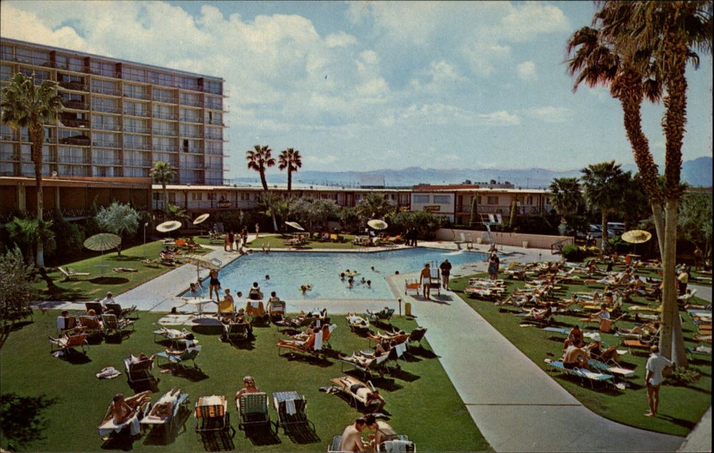 Las Vegas Nevada Stardust Hotel swimming pool 1960s unused vintage postcard