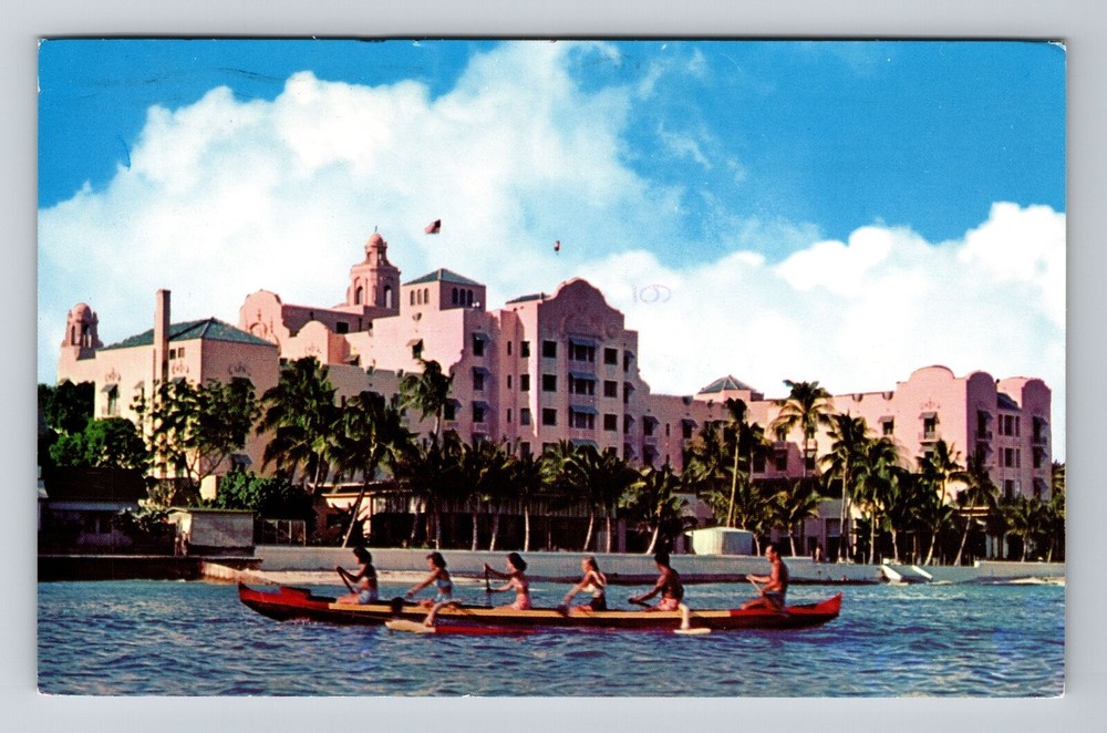 Waikiki HI-Hawaii, Outrigger Canoeing, Scenic View, Vintage Postcard