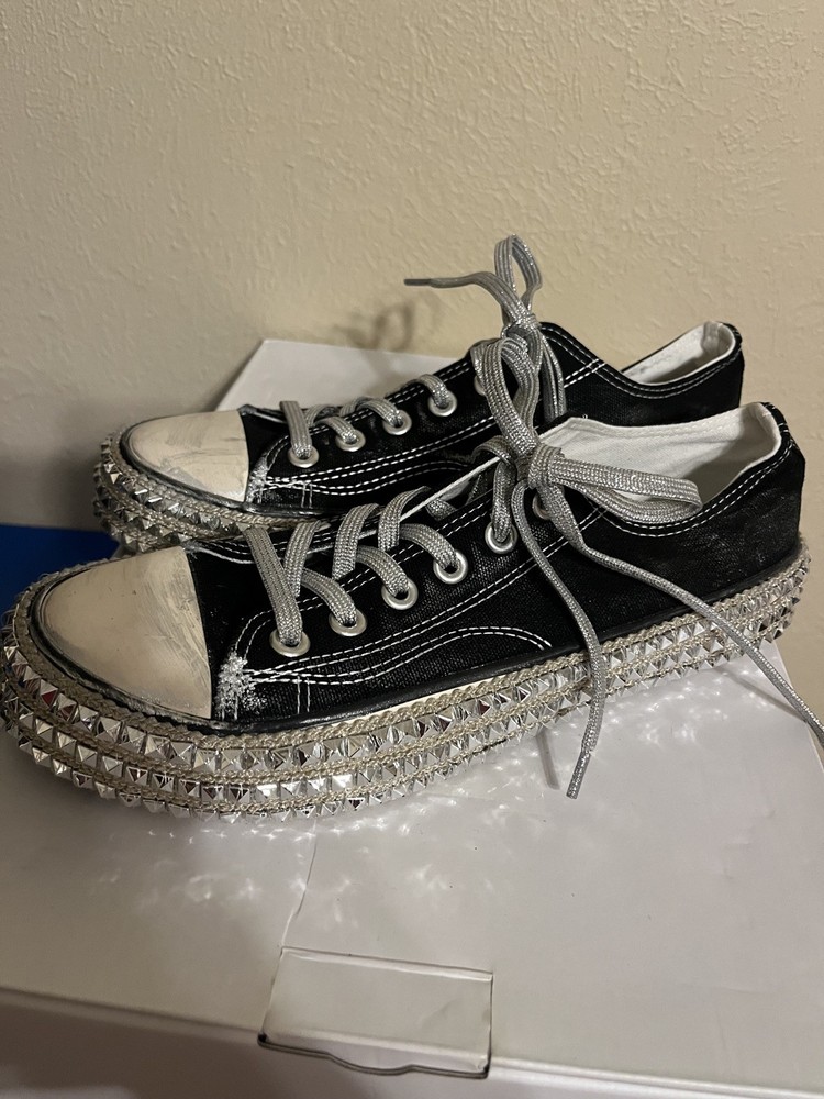 Mi.iM Miracle Miles Black Distressed Sneaker with Embellished Design Size 9