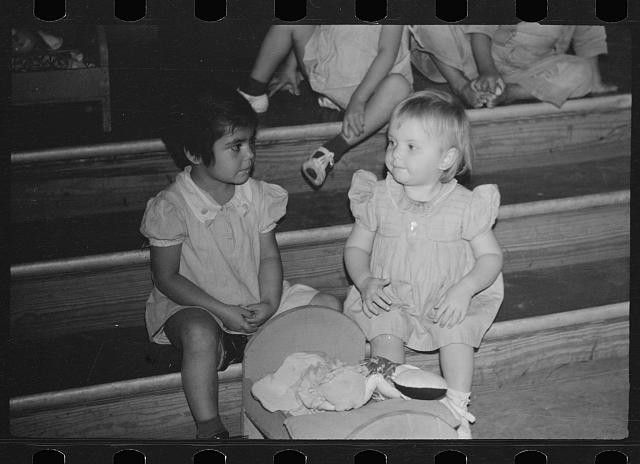 FSA Camp,Farm Security Administration,Sinton,Texas,TX,Arthur Rothstein,1942,20