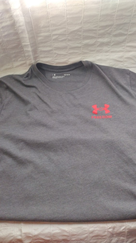 Under Armour Freedom Graphic Gray Red Men's Loose Fit T-Shirt Size L