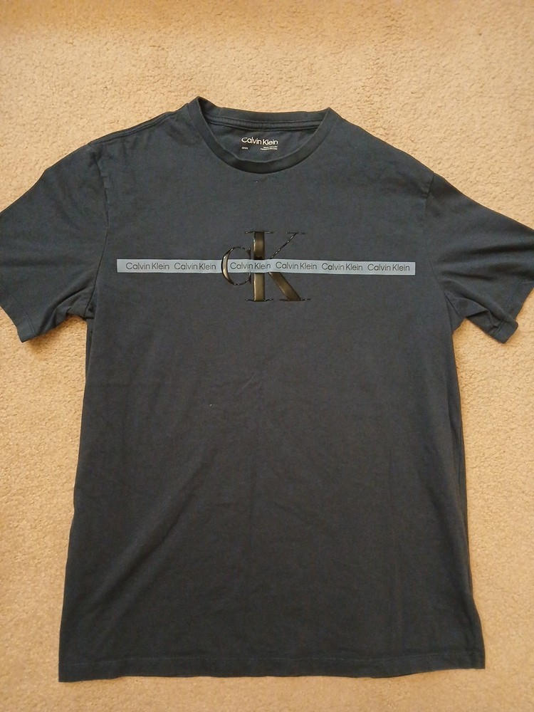 Calvin Klein T Shirt Men's Small Dark Blue Short Sleeve Used Slim Fit CK Logo
