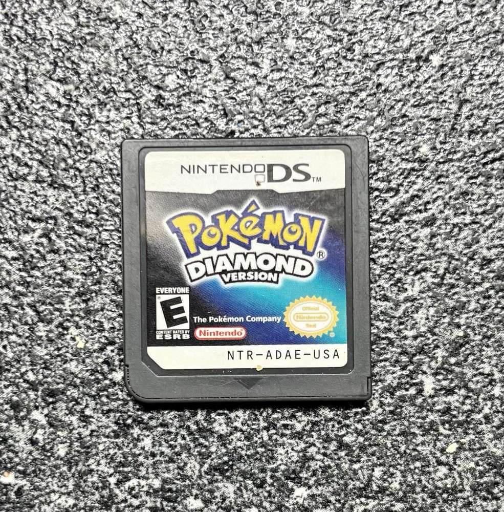 Nintendo DS Pokemon Diamond Game