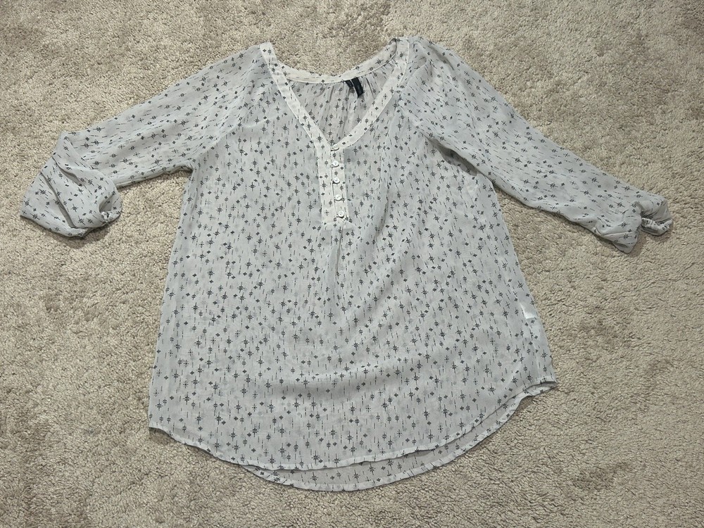 Maurice's Womens Shirt Size Small Multicolor Print 1/2 Button Lightweight Flowy