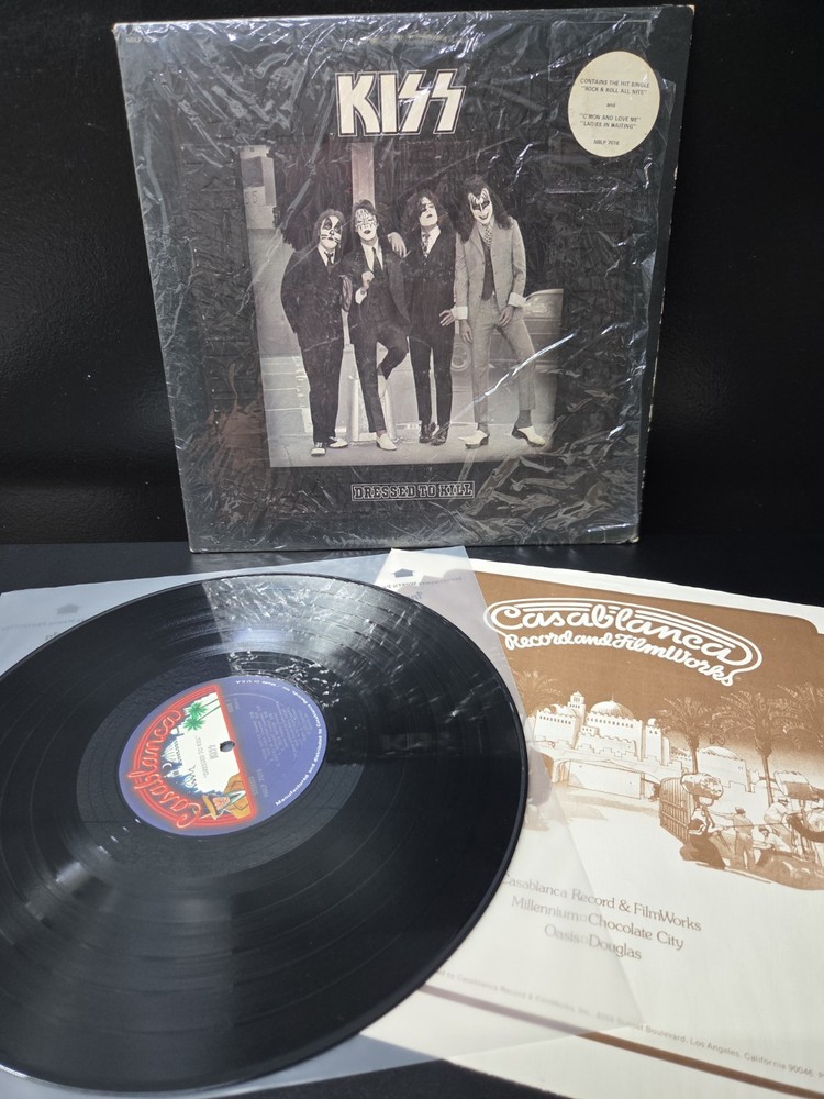 Kiss Dressed To Kill Lp Vinyl 1975 1st Press Shrink/Hype/Insert VG+/VG++