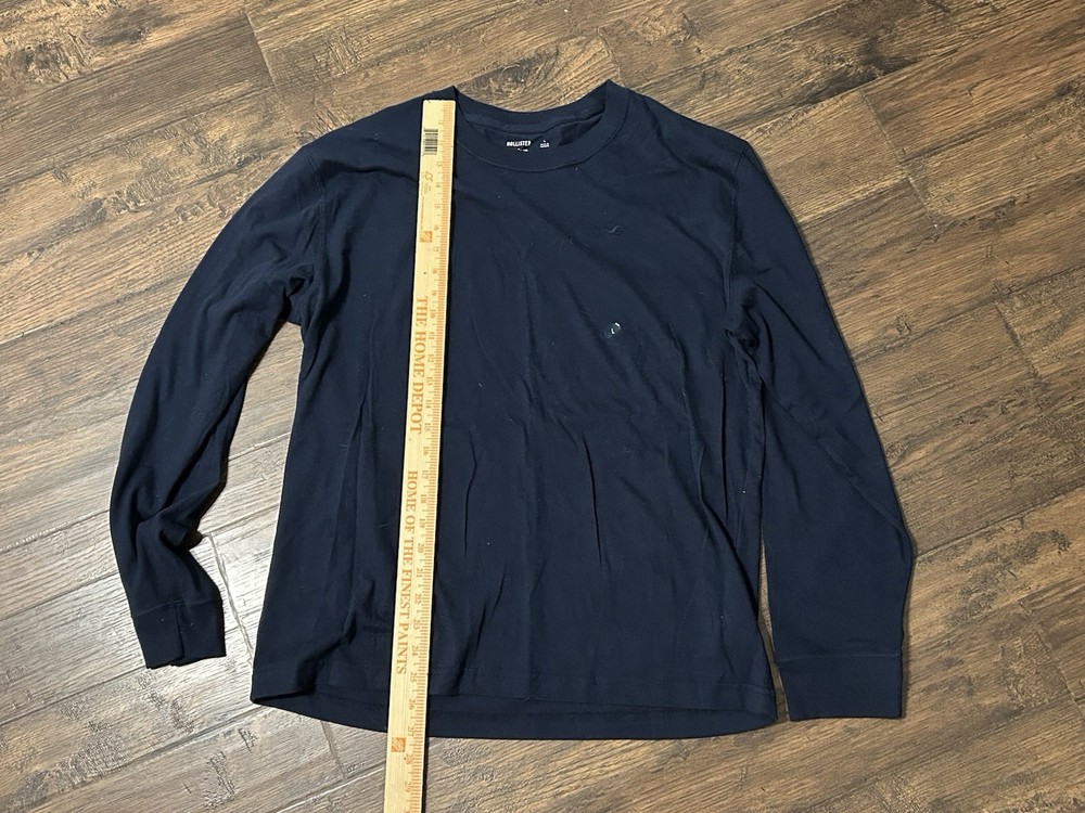 NEW!!! Men’s Hollister Long Sleeve Crew Neck Large Jc50