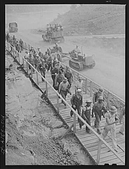 Photo:Douglas Dam Tennessee 1940s TVA Change of Shift Workers Bridge