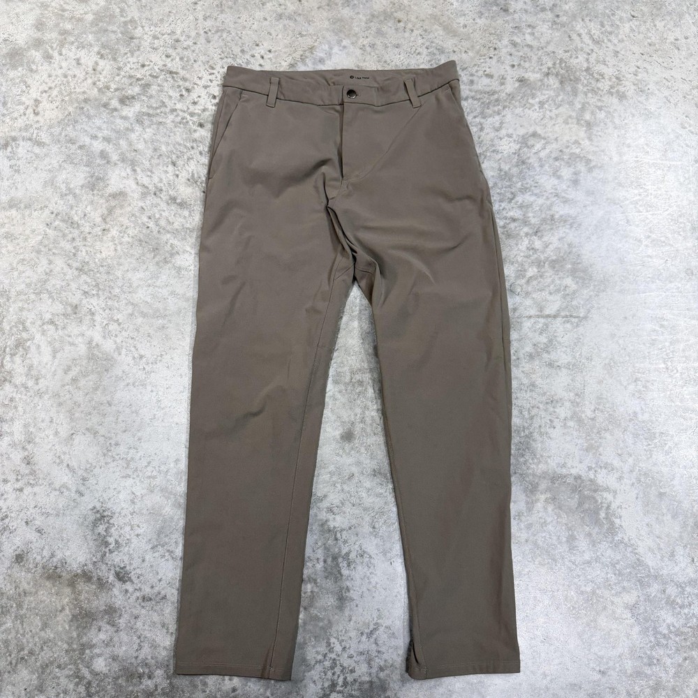 Lululemon Chino Pants Mens 33x32 Brown Khaki Tapered Stretch Casual Golf Work