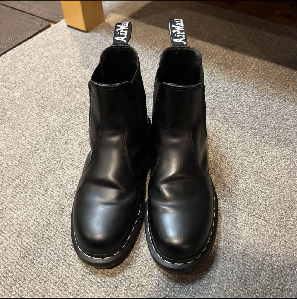 Dr Martens 2976 White Stitch Chelsea Boots UK7 Preowned Like New