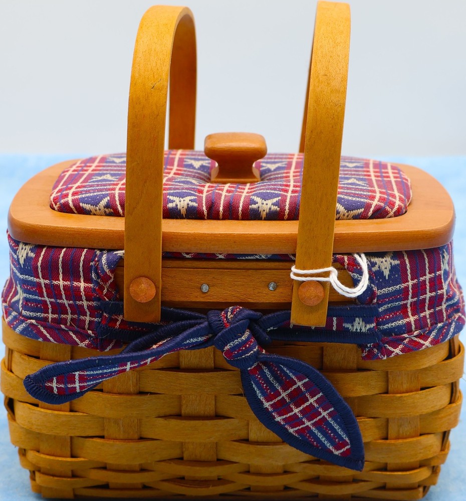 Longaberger 2003 Woven Memories Basket WoodCrafts Lid Protector Liner