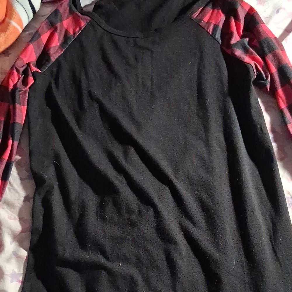 Black Red Plaid Raglan Sleeve Crew Neck Women's T-Shirt Long Sleeve Pullover