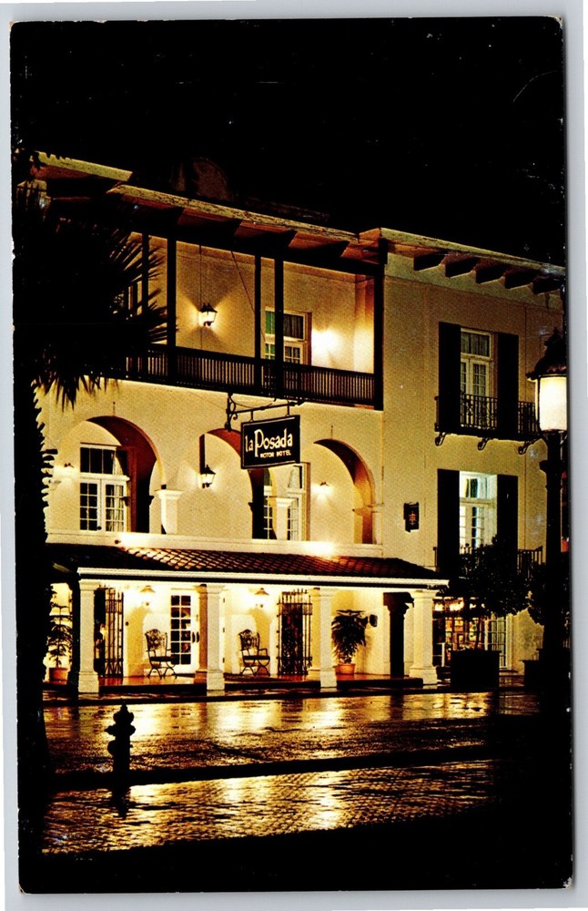 Laredo Texas~La Posada Hotel~Vintage Postcard