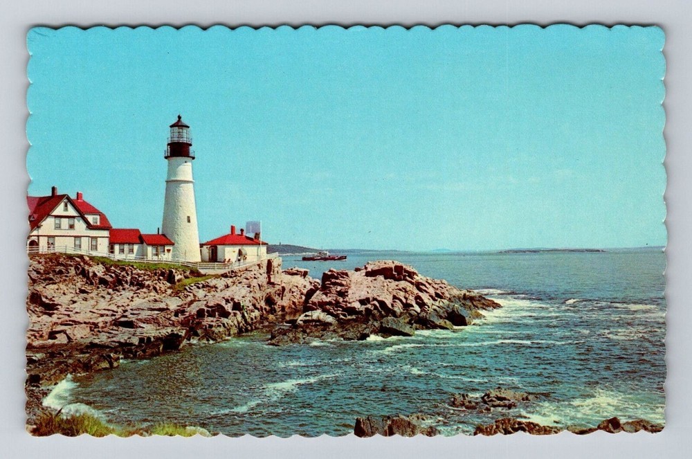 Portland ME-Maine, Portland Head Light House, Vintage Souvenir Postcard