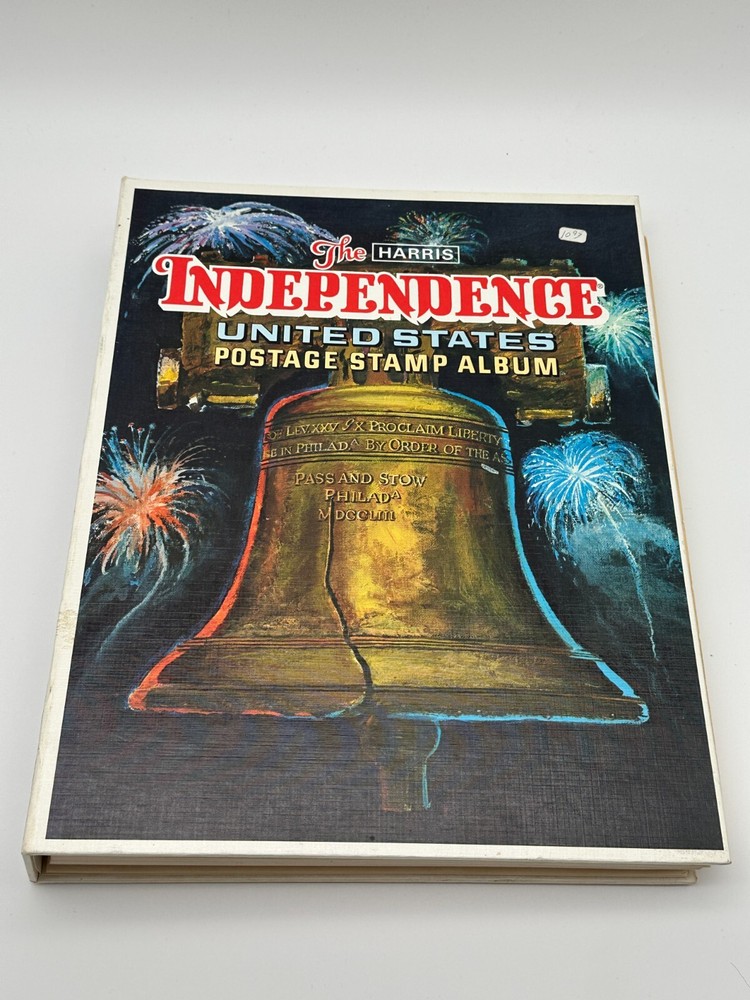 1986 H.E. Harris Independence U.S. Stamp Album with 2000+ Illustrations & Info