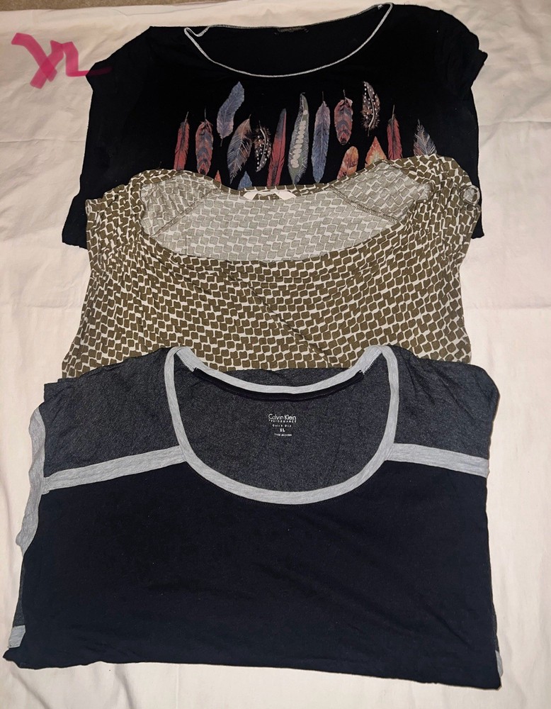 Lot Of 3 Women’s Light Comfy Blouses Shirts Tops Size XL Multiple Colors Soft