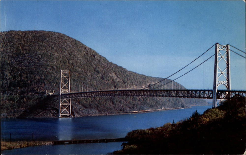 Garrison New York Bear Mountain Bridge Hudson River unused vintage postcard