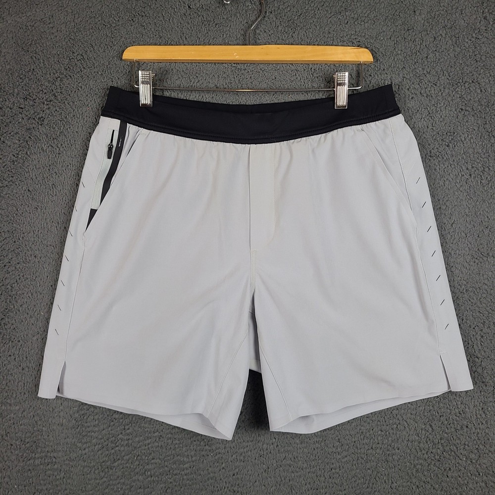 Ten Thousand Mens Large Interval Shorts Gray Training Gym Lined 7