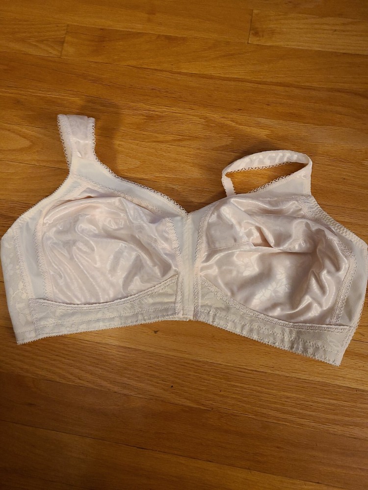 Playtex 18 Hour Bra 4693 Ultimate Shoulder Comfort Side Back Smoothing 44D, NWOT