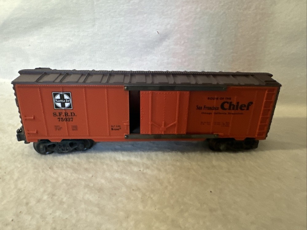 Lionel O Gauge O-27 Santa Fe box car #75037 For Train, Set Layout