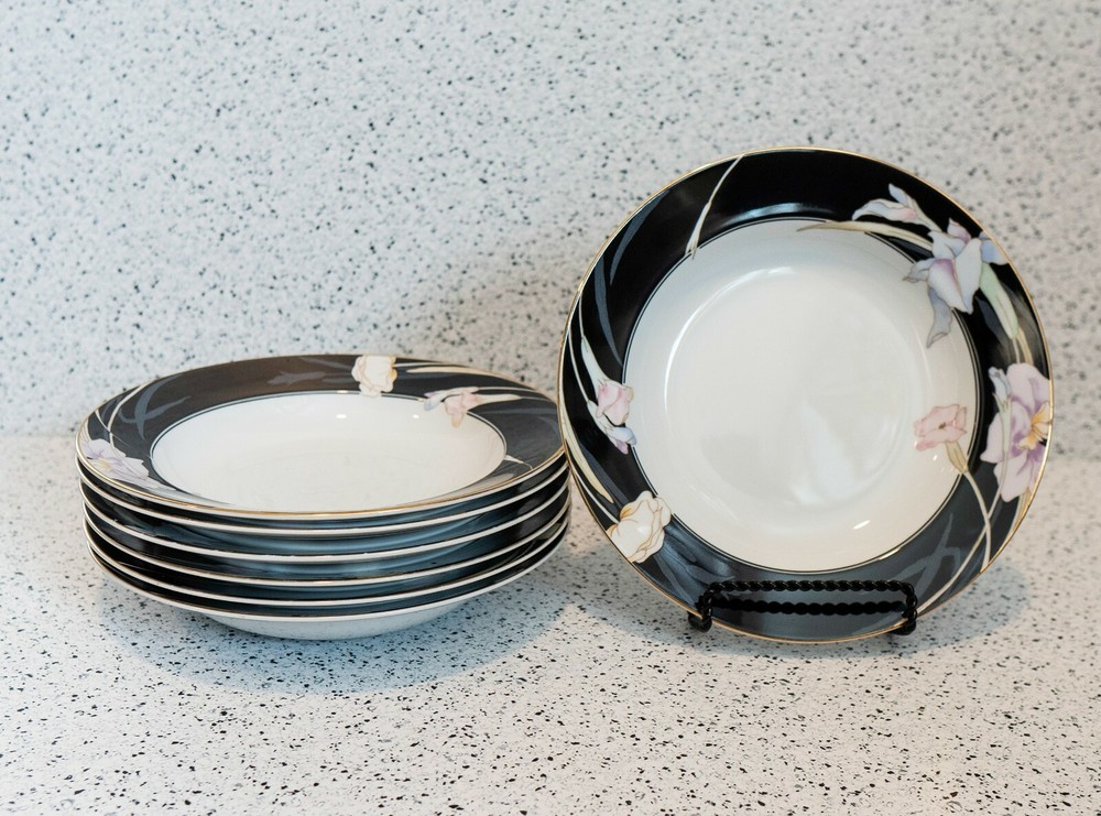 Vintage Mikasa Charisma Black Floral Soup or Pasta Bowls | Pink Pastel