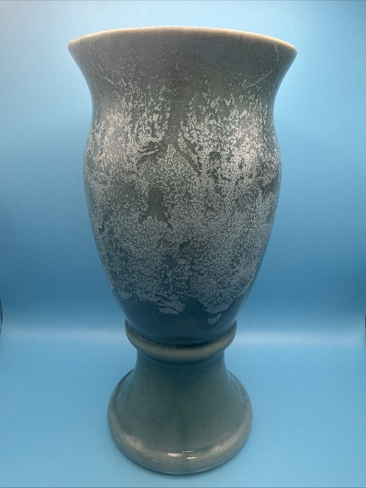 Vintage Brush McCoy Pottery Vase 509 Green Mottled Sponged Pedestal Urn MCM 10