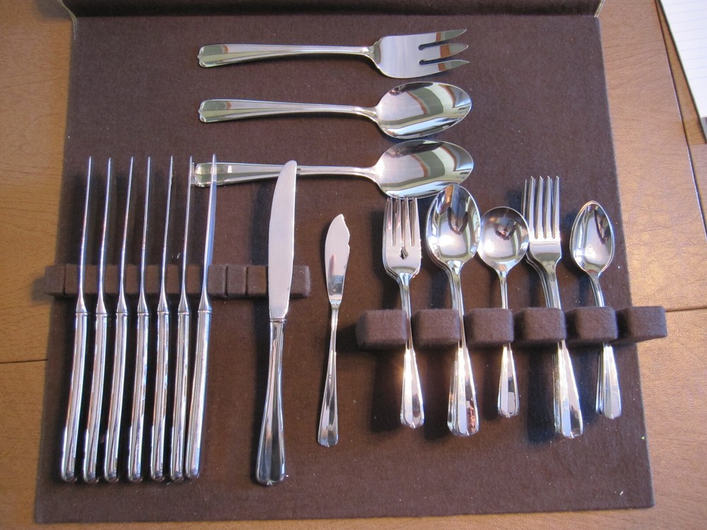Gala Impulse Stainless Flatware By Oneida, New